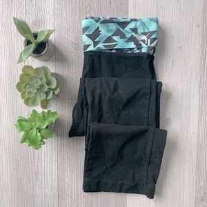 VS PINK watercolor geometric pattern yoga pants size S
